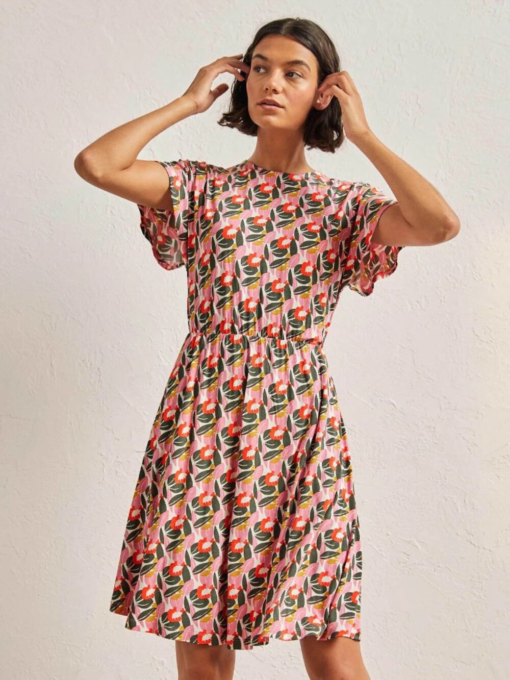 Boden Flutter Sleeve Jersey Dress in Ivory, Abstract Bloom - sz 16/18 Long